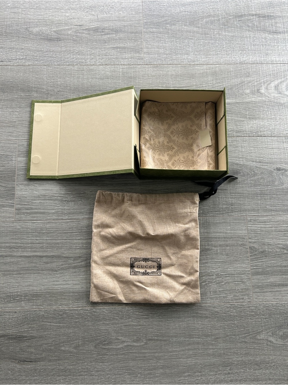 Gucci Gift Box - Picture 3 of 3